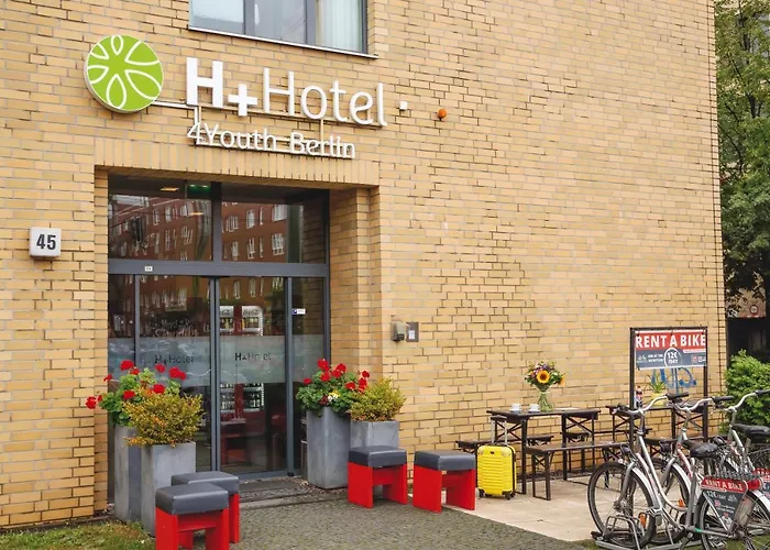 H+ Hotel 4Youth
